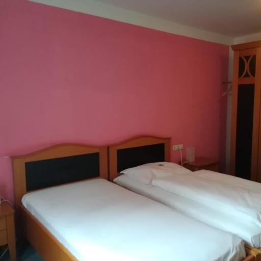 Landhotel Schloss Soergenloch Εξωτερικό φωτογραφία
